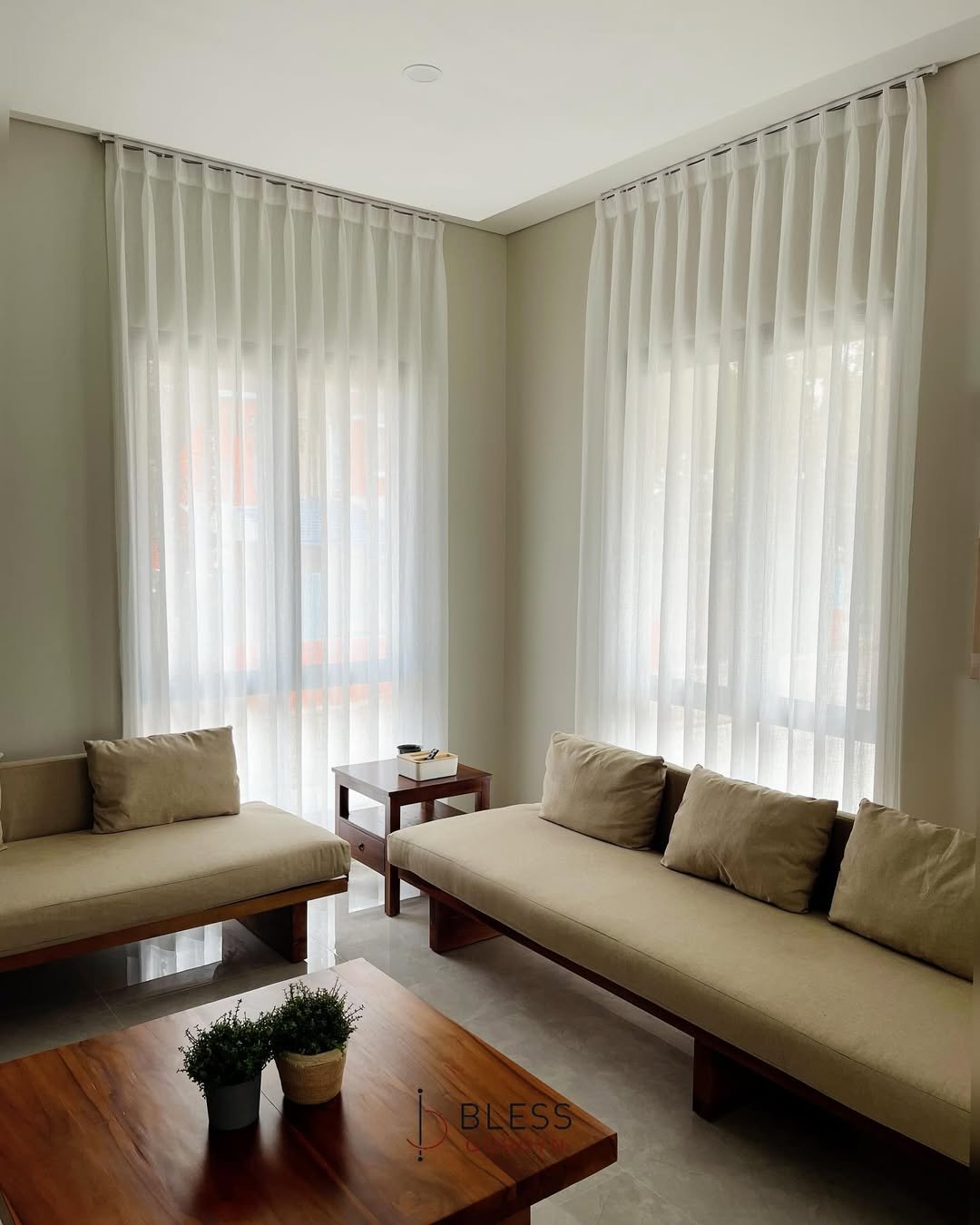 Vitrase Rami.Percayakan home decor Anda kepada kami! GRATIS KONSULTASI. ______________________.jpg