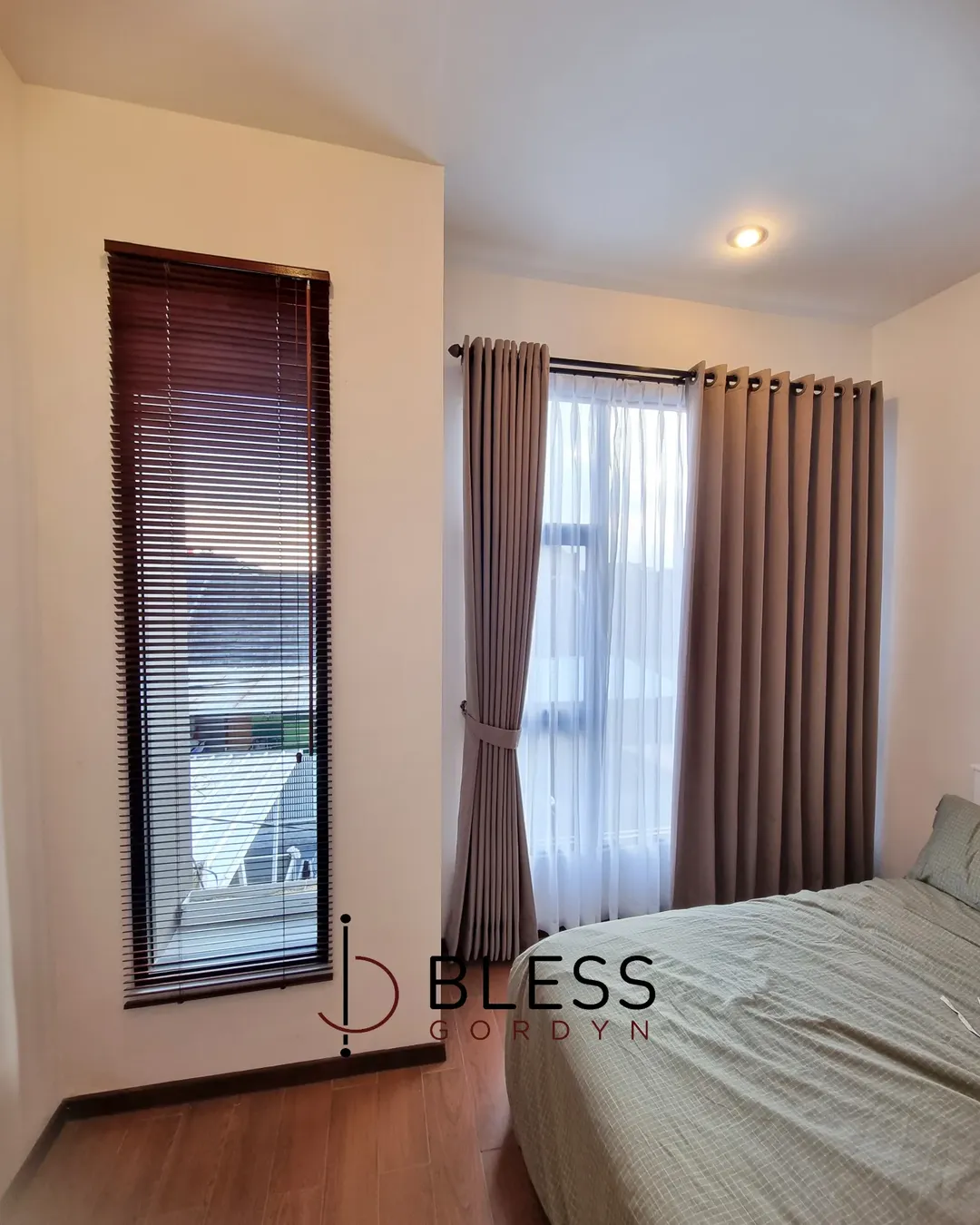WoodBlind & Blackout Champion 100% .Percayakan home decor Anda kepada kami! GRATIS KONSULTASI.